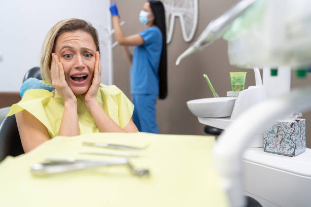Best Emergency Dental Extractions in Hebbronville, TX