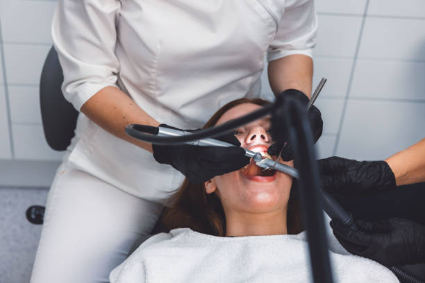 Best Weekend Emergency Dentist in Hebbronville, TX
